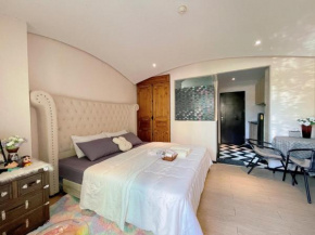 Venetian Signature Condo Pattaya